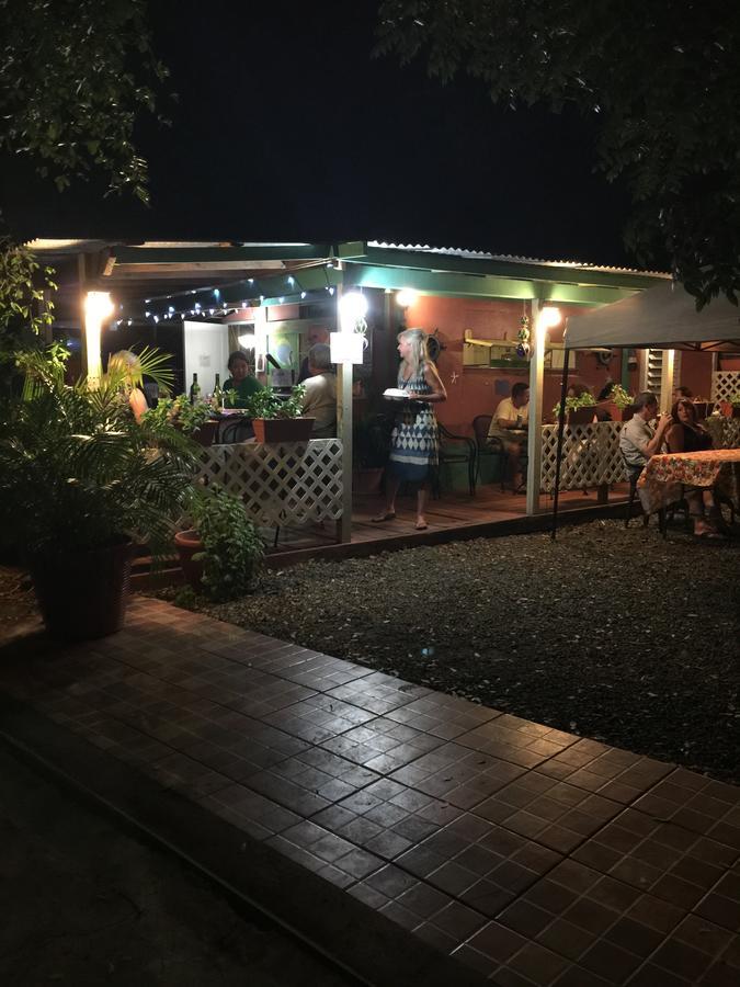 Naniqui Cottage - Only Adults -Parking Golf Car Only Isla Culebra Buitenkant foto
